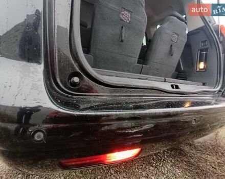 Чорний Пежо 5008, об'ємом двигуна 1.6 л та пробігом 206 тис. км за 7200 $, фото 24 на Automoto.ua