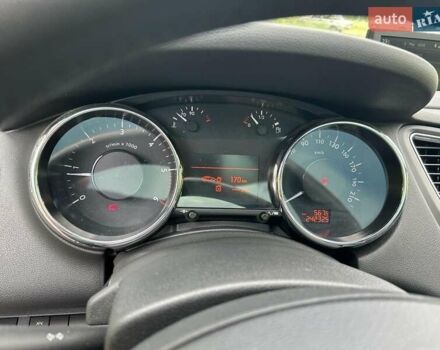 Чорний Пежо 5008, об'ємом двигуна 1.6 л та пробігом 242 тис. км за 9800 $, фото 11 на Automoto.ua