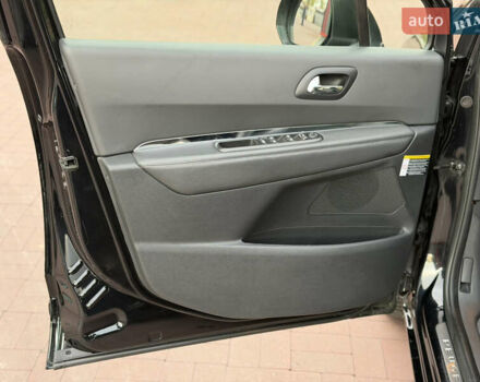 Черный Пежо 5008, объемом двигателя 1.6 л и пробегом 150 тыс. км за 12300 $, фото 17 на Automoto.ua