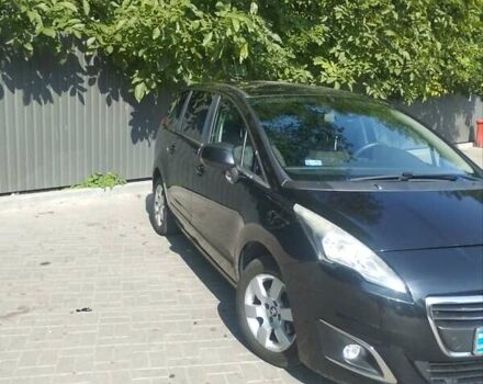 Чорний Пежо 5008, об'ємом двигуна 1.6 л та пробігом 219 тис. км за 9800 $, фото 16 на Automoto.ua
