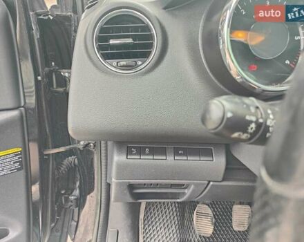 Чорний Пежо 5008, об'ємом двигуна 2 л та пробігом 273 тис. км за 10850 $, фото 1 на Automoto.ua