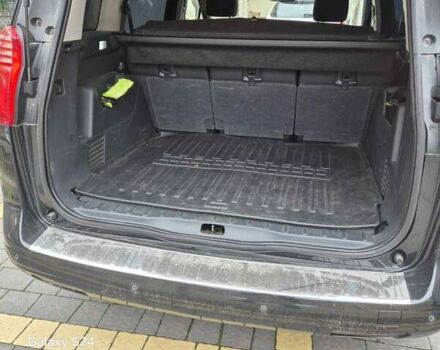 Черный Пежо 5008, объемом двигателя 2 л и пробегом 240 тыс. км за 11500 $, фото 11 на Automoto.ua