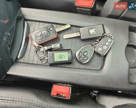 Чорний Пежо 5008, об'ємом двигуна 2 л та пробігом 273 тис. км за 10850 $, фото 18 на Automoto.ua