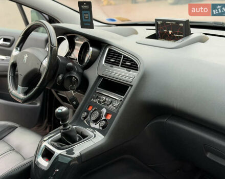 Черный Пежо 5008, объемом двигателя 1.6 л и пробегом 150 тыс. км за 12300 $, фото 26 на Automoto.ua