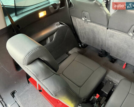 Черный Пежо 5008, объемом двигателя 1.6 л и пробегом 150 тыс. км за 12300 $, фото 42 на Automoto.ua