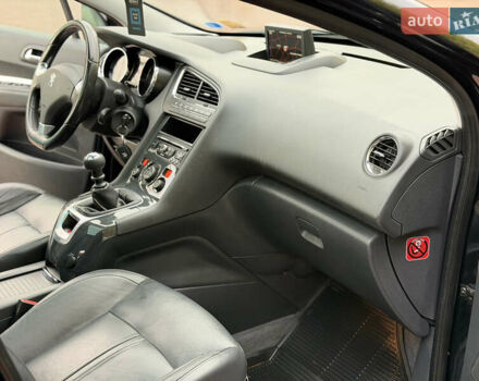 Черный Пежо 5008, объемом двигателя 1.6 л и пробегом 150 тыс. км за 12300 $, фото 24 на Automoto.ua