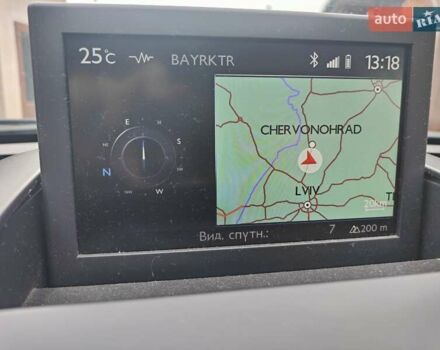 Чорний Пежо 5008, об'ємом двигуна 2 л та пробігом 273 тис. км за 10850 $, фото 5 на Automoto.ua