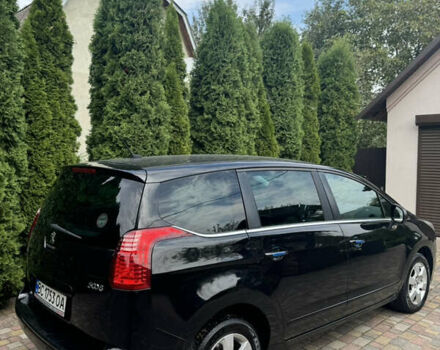 Черный Пежо 5008, объемом двигателя 1.56 л и пробегом 238 тыс. км за 8900 $, фото 2 на Automoto.ua
