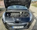 Чорний Пежо 5008, об'ємом двигуна 2 л та пробігом 240 тис. км за 10500 $, фото 7 на Automoto.ua