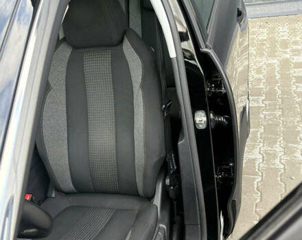 Чорний Пежо 5008, об'ємом двигуна 1.5 л та пробігом 185 тис. км за 19550 $, фото 52 на Automoto.ua