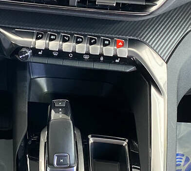 Черный Пежо 5008, объемом двигателя 1.5 л и пробегом 171 тыс. км за 20850 $, фото 16 на Automoto.ua