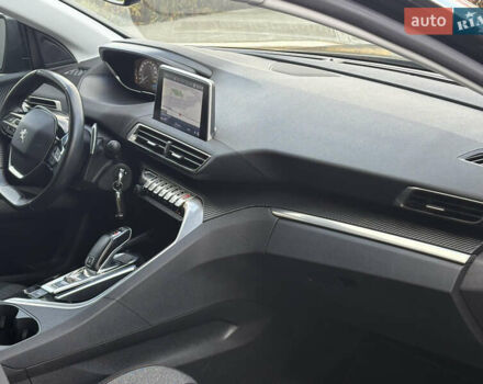 Чорний Пежо 5008, об'ємом двигуна 1.5 л та пробігом 185 тис. км за 19550 $, фото 71 на Automoto.ua