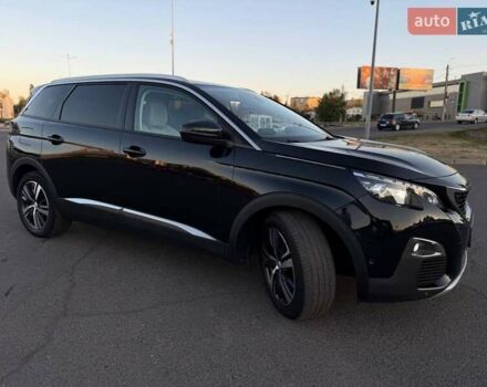 Чорний Пежо 5008, об'ємом двигуна 1.6 л та пробігом 148 тис. км за 18900 $, фото 12 на Automoto.ua