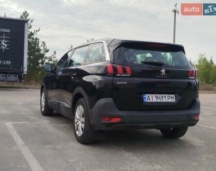 Черный Пежо 5008, объемом двигателя 1.56 л и пробегом 115 тыс. км за 18800 $, фото 1 на Automoto.ua