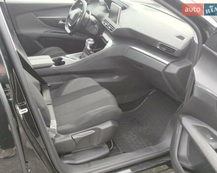 Черный Пежо 5008, объемом двигателя 1.56 л и пробегом 115 тыс. км за 18800 $, фото 23 на Automoto.ua