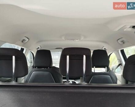 Черный Пежо 5008, объемом двигателя 1.56 л и пробегом 115 тыс. км за 18800 $, фото 14 на Automoto.ua