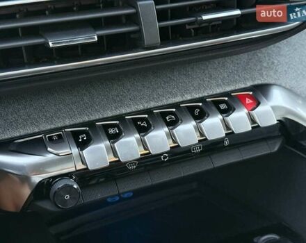 Чорний Пежо 5008, об'ємом двигуна 1.6 л та пробігом 148 тис. км за 18900 $, фото 51 на Automoto.ua