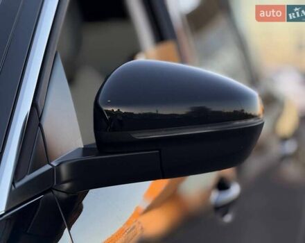 Чорний Пежо 5008, об'ємом двигуна 1.6 л та пробігом 148 тис. км за 18900 $, фото 13 на Automoto.ua