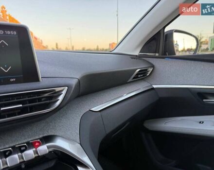 Чорний Пежо 5008, об'ємом двигуна 1.6 л та пробігом 148 тис. км за 18900 $, фото 43 на Automoto.ua