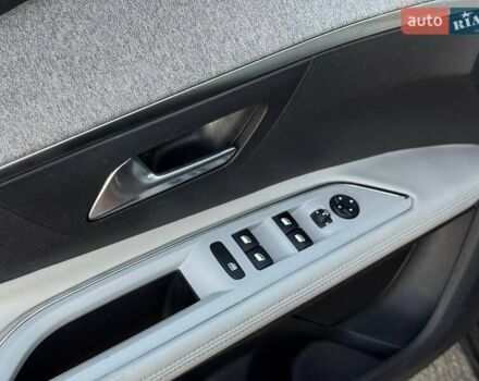 Чорний Пежо 5008, об'ємом двигуна 1.6 л та пробігом 148 тис. км за 18900 $, фото 34 на Automoto.ua