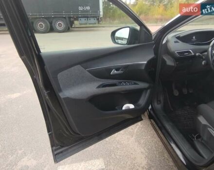 Черный Пежо 5008, объемом двигателя 1.56 л и пробегом 115 тыс. км за 18800 $, фото 35 на Automoto.ua