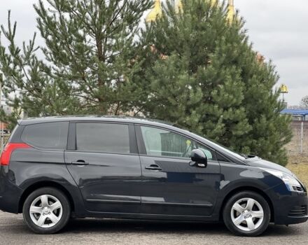 Чорний Пежо 5008, об'ємом двигуна 1.6 л та пробігом 232 тис. км за 6650 $, фото 5 на Automoto.ua