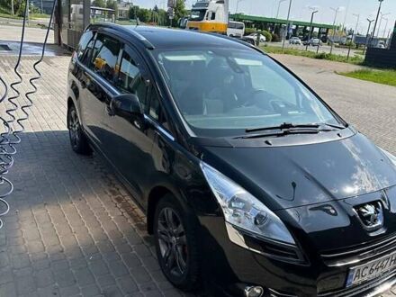 Пежо 5008 2010 в Ковель на Automoto.ua Черный Пежо 5008, объемом двигателя 1.56 л и пробегом 280 тыс. км за 9000 $, фото 1 на Automoto.ua