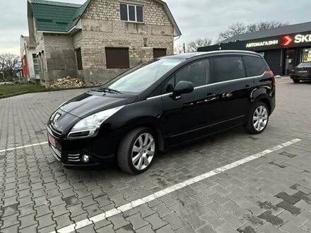 Черный Пежо 5008, объемом двигателя 0 л и пробегом 157 тыс. км за 8700 $, фото 1 на Automoto.ua