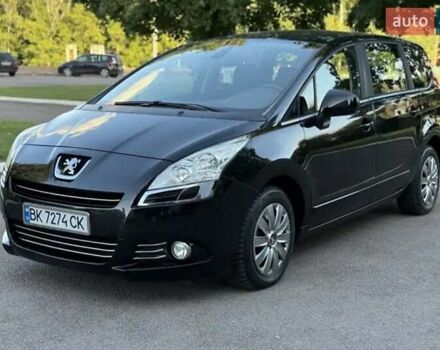 Черный Пежо 5008, объемом двигателя 1.6 л и пробегом 195 тыс. км за 7200 $, фото 1 на Automoto.ua
