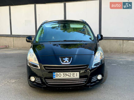 Пежо 5008 2011 в Тернополе на Automoto.ua Черный Пежо 5008, объемом двигателя 2 л и пробегом 276 тыс. км за 6799 $, фото 1 на Automoto.ua