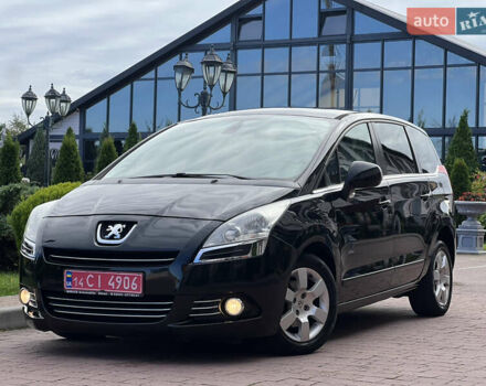Черный Пежо 5008, объемом двигателя 1.6 л и пробегом 214 тыс. км за 7999 $, фото 1 на Automoto.ua