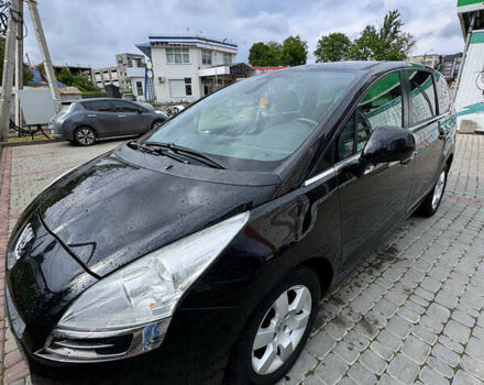 Черный Пежо 5008, объемом двигателя 1.56 л и пробегом 305 тыс. км за 8500 $, фото 1 на Automoto.ua