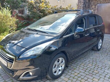 Чорний Пежо 5008, об'ємом двигуна 0 л та пробігом 250 тис. км за 10000 $, фото 1 на Automoto.ua