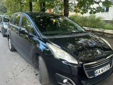 Черный Пежо 5008, объемом двигателя 1.56 л и пробегом 228 тыс. км за 10300 $, фото 1 на Automoto.ua