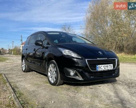 Чорний Пежо 5008, об'ємом двигуна 2 л та пробігом 240 тис. км за 10500 $, фото 1 на Automoto.ua