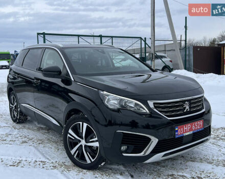 Черный Пежо 5008, объемом двигателя 1.5 л и пробегом 250 тыс. км за 19212 $, фото 1 на Automoto.ua
