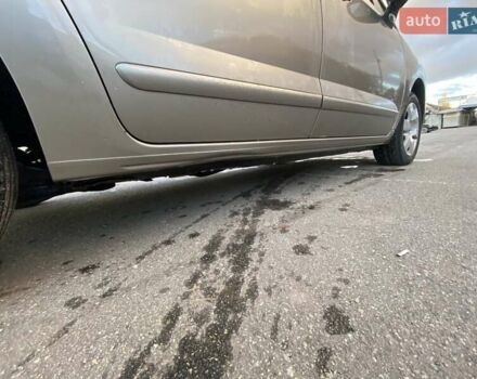 Коричневый Пежо 5008, объемом двигателя 1.6 л и пробегом 143 тыс. км за 8400 $, фото 18 на Automoto.ua