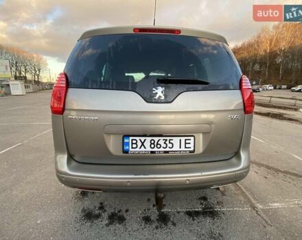 Коричневый Пежо 5008, объемом двигателя 1.6 л и пробегом 143 тыс. км за 8400 $, фото 34 на Automoto.ua