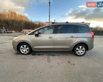 Коричневый Пежо 5008, объемом двигателя 1.6 л и пробегом 143 тыс. км за 8400 $, фото 32 на Automoto.ua