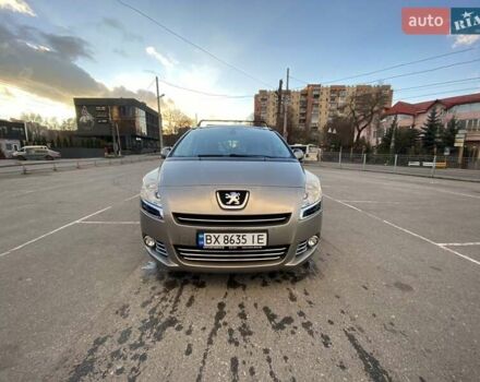 Коричневый Пежо 5008, объемом двигателя 1.6 л и пробегом 143 тыс. км за 8400 $, фото 19 на Automoto.ua