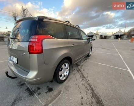 Коричневый Пежо 5008, объемом двигателя 1.6 л и пробегом 143 тыс. км за 8400 $, фото 39 на Automoto.ua