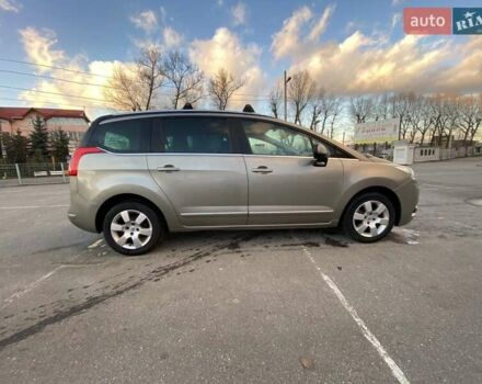 Коричневый Пежо 5008, объемом двигателя 1.6 л и пробегом 143 тыс. км за 8400 $, фото 17 на Automoto.ua