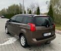 Коричневый Пежо 5008, объемом двигателя 1.6 л и пробегом 247 тыс. км за 10500 $, фото 10 на Automoto.ua