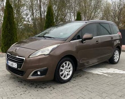 Коричневый Пежо 5008, объемом двигателя 1.6 л и пробегом 247 тыс. км за 10500 $, фото 3 на Automoto.ua