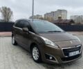 Коричневый Пежо 5008, объемом двигателя 1.6 л и пробегом 247 тыс. км за 10500 $, фото 1 на Automoto.ua