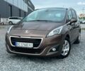 Коричневый Пежо 5008, объемом двигателя 1.6 л и пробегом 203 тыс. км за 10180 $, фото 1 на Automoto.ua