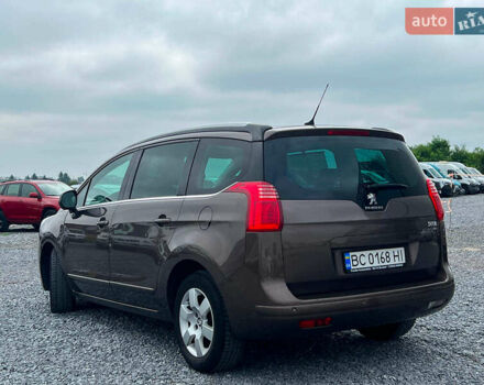 Коричневий Пежо 5008, об'ємом двигуна 1.6 л та пробігом 203 тис. км за 10180 $, фото 7 на Automoto.ua