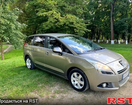 Коричневый Пежо 5008, объемом двигателя 1.6 л и пробегом 302 тыс. км за 7500 $, фото 1 на Automoto.ua