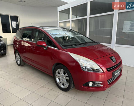 Красный Пежо 5008, объемом двигателя 1.6 л и пробегом 194 тыс. км за 7400 $, фото 4 на Automoto.ua