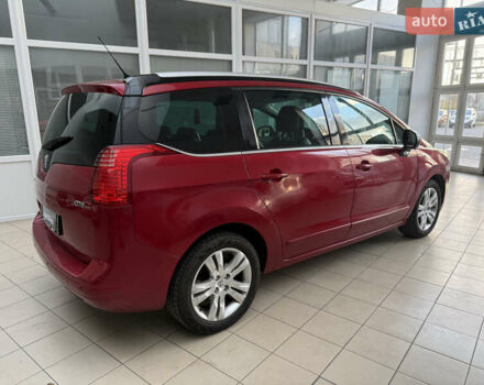 Красный Пежо 5008, объемом двигателя 1.6 л и пробегом 194 тыс. км за 7400 $, фото 8 на Automoto.ua
